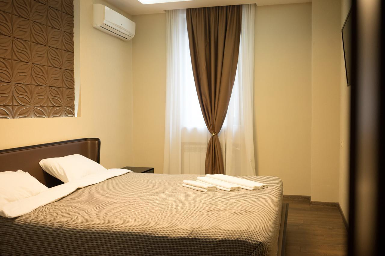 All Seasons Hotel On Freedom Square Tiflis Exterior foto