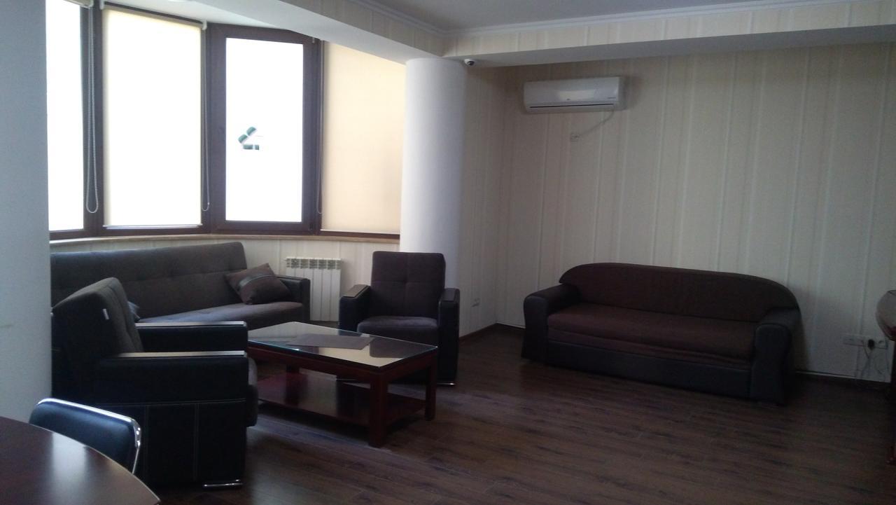 All Seasons Hotel On Freedom Square Tiflis Exterior foto
